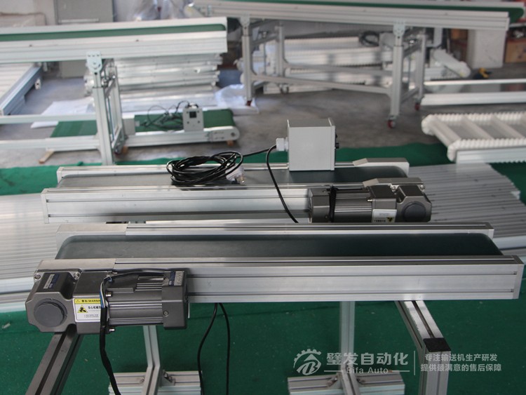 側(cè)裝直角電機小型皮帶輸送機