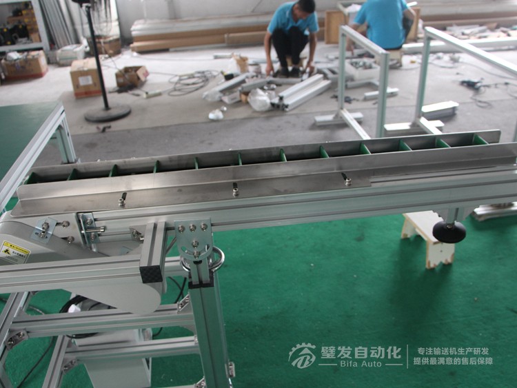 小型非標皮帶輸送機 